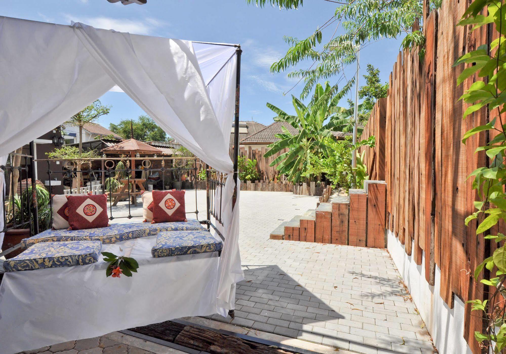 Npf Bali Villa Ipoh Extérieur photo