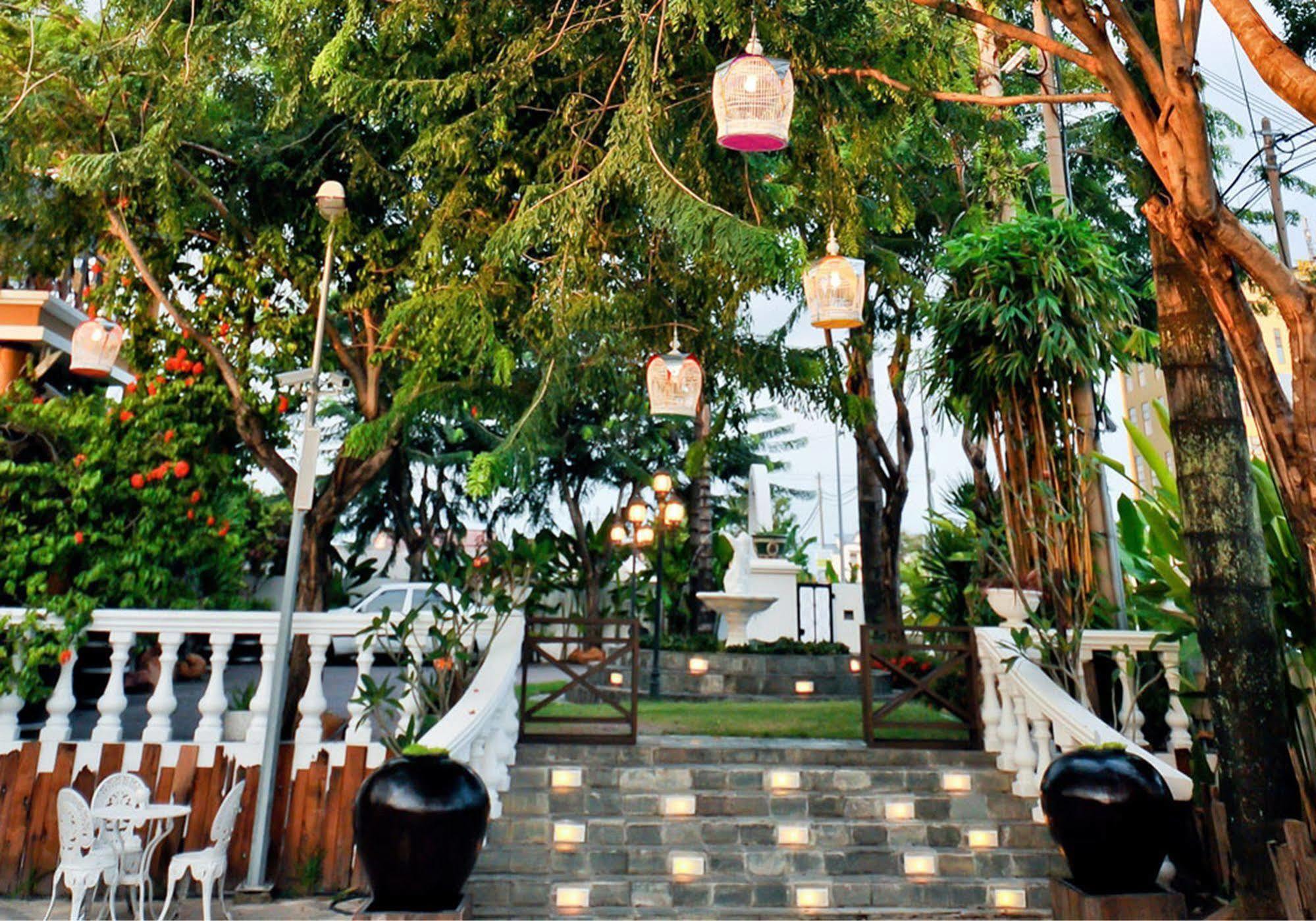 Npf Bali Villa Ipoh Extérieur photo